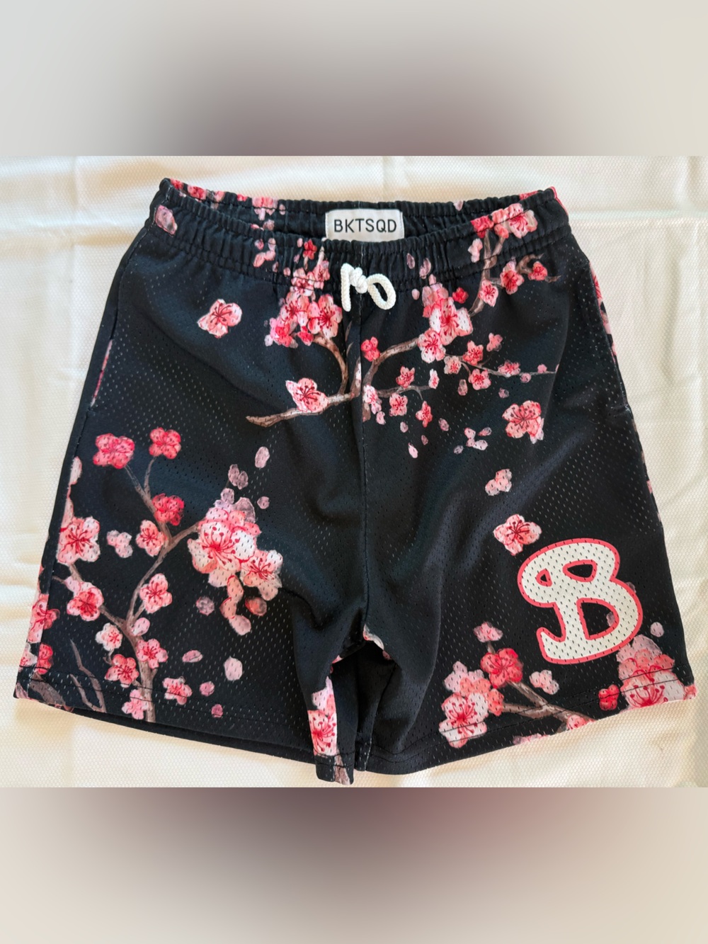 BKTSQD Boys Cherry Blossom Mesh Shorts YXL | Black Pink Floral Great Condition!